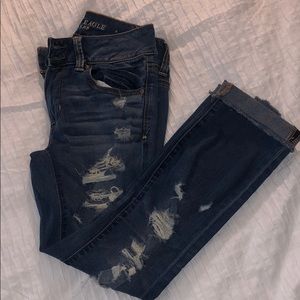 American eagle ripped artist crop jeans